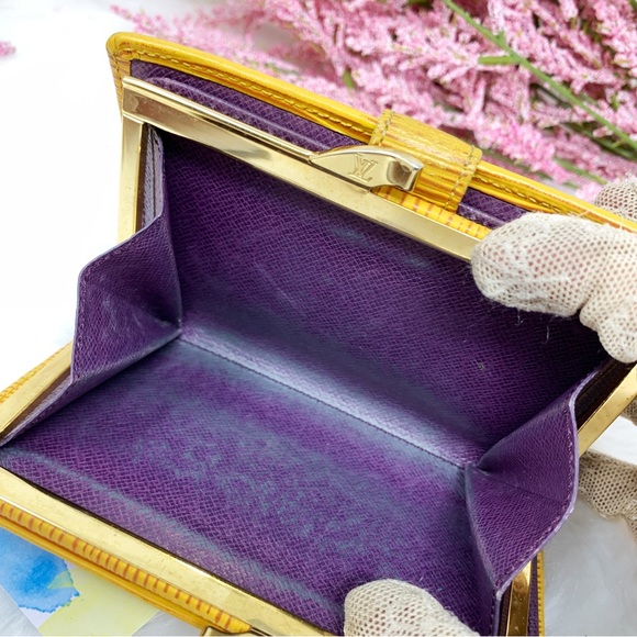 Louis Vuitton Yellow Epi Leather Kisslock Wallet Date code MI0917 - Picture 3 of 7